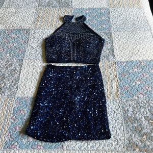 Primavera Size 00 Homecoming Desss